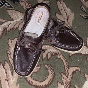Dark brown sperry topsiders